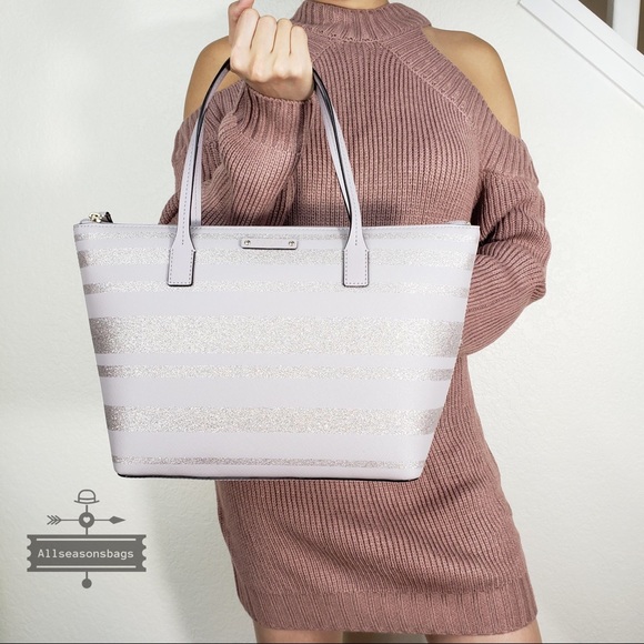 kate spade Handbags - NWT Kate spade HANI Haven lane stripe nouveau tote
